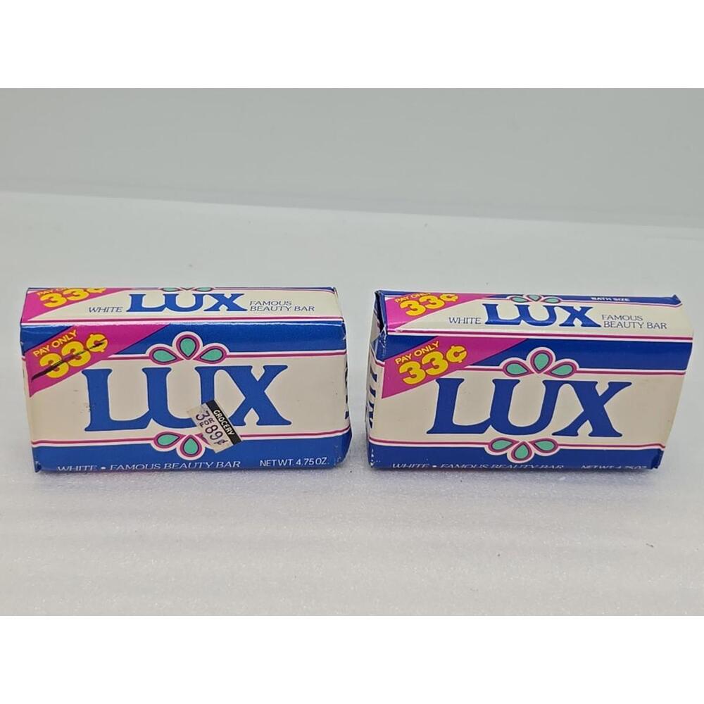 Vintage Lux White Famous Beauty Bar Soap 4.75oz Bath Size Lot Of 2